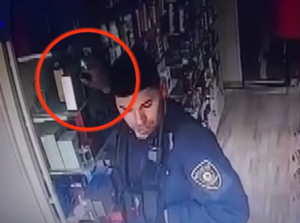 Investigan a policía por presunto robo de perfumes en una farmacia | Unicanal