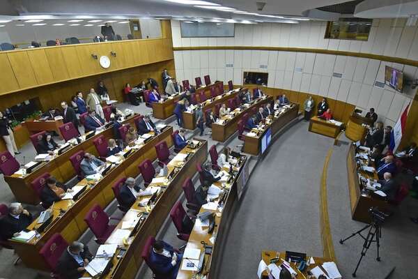 AUDIO: Propuesta para endurecer las penas a menores: “Nuestros políticos deberían dejar a un lado la hipocresía”, afirma abogada - No tiene nombre - ABC Color