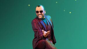 Gustavo Cabaña celebra 25 años sacando risas con una obra purete