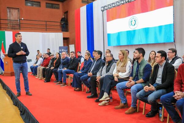 WALTER GUTIÉRREZ ENCABEZA IMPORTANTES AVANCES PARA LA NIÑEZ EN ITAPÚA