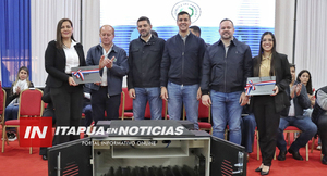 GOBIERNO HACE ENTREGA DE EQUIPOS INFORMÁTICOS PARA EL SNPP EN ITAPÚA