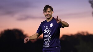 Ángel Romero desea "redondear" la clasificación el martes en Brasil