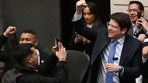 Colombia: Hieren de bala a un aspirante a la Presidencia