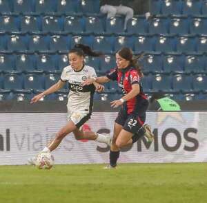 Olimpia y Cerro Porteño no se sacan ventaja en el  Superclásico Femenino - Fútbol - ABC Color