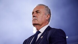 Gustavo Alfaro va por un récord absoluto