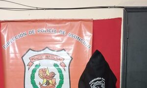 Mitãrusu de la Chacarita con arma y cuchillo tenía orden de captura y fue detenido