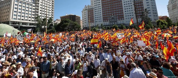 Manifestación en Madrid contra el gobierno de Pedro Sánchez - ADN Digital
