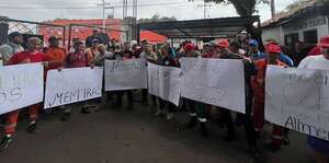 Funcionarios municipales de Asunción se manifestarán este lunes por falta de cobro de salarios - Nacionales - ABC Color