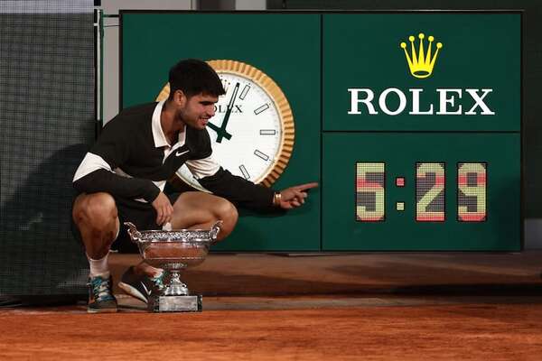 Con 5 horas y 29 minutos la final Alcaraz-Sinner es la más larga de la historia en Roland Garros - Polideportivo - ABC Color