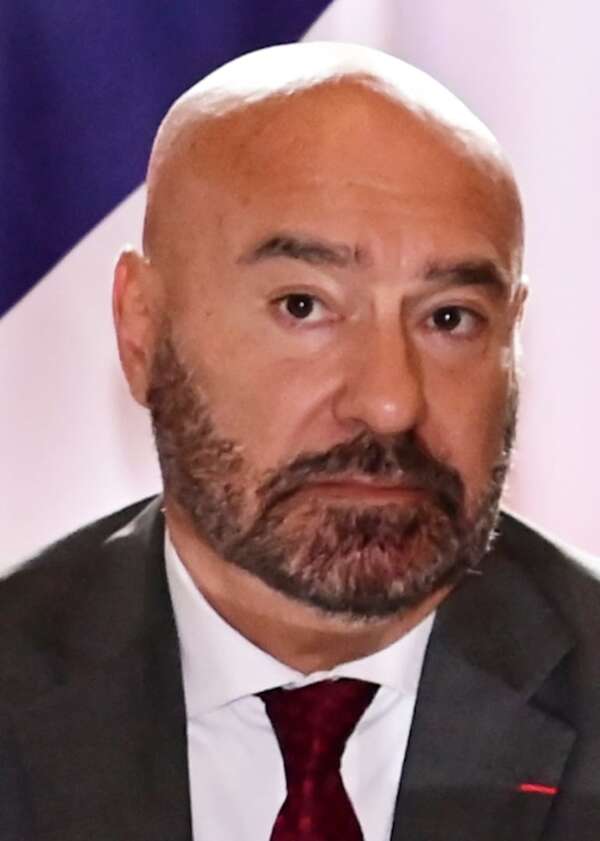 Cartismo del Senado pedirá la expulsión de embajador - Política - ABC Color