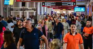 La Nación / EE. UU.: entra en vigor prohibición de entrada a ciudadanos de 12 países