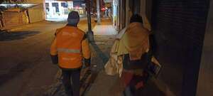 Bajan las temperaturas y piden abrigos para personas vulnerables - Nacionales - ABC Color