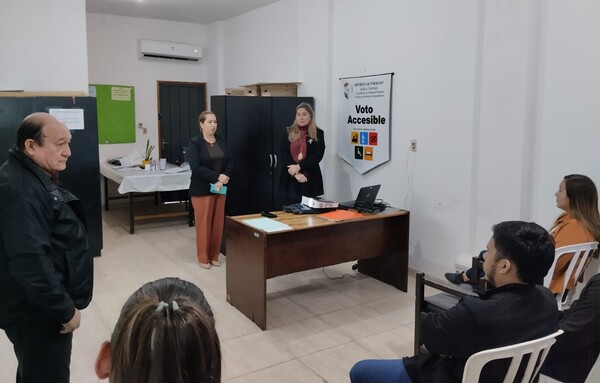 Capacitaciones en Central para la implementación del Voto en Casa - .::Agencia IP::.