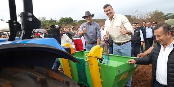 El Gobierno impulsa la producción nacional de papa con importante inversión • PARAGUAY TV