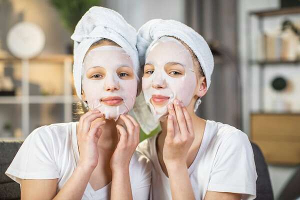 Rutinas de skincare en TikTok: el riesgo oculto para la piel de las adolescentes - Estilo de vida - ABC Color