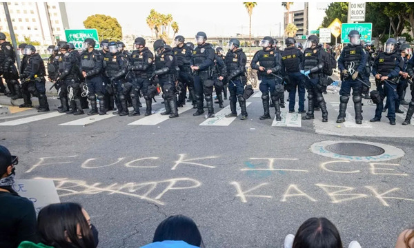 California: 60 detenidos por protestar contra las medidas migratorias de Trump - OviedoPress