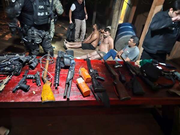 Operación Sarambí: declaran rebeldía de supuesto líder narco y prisión para detenidos - Nacionales - ABC Color