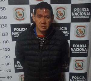 Vecinos reducen a un hombre tras apuñalar a un joven - ABC en el Este - ABC Color