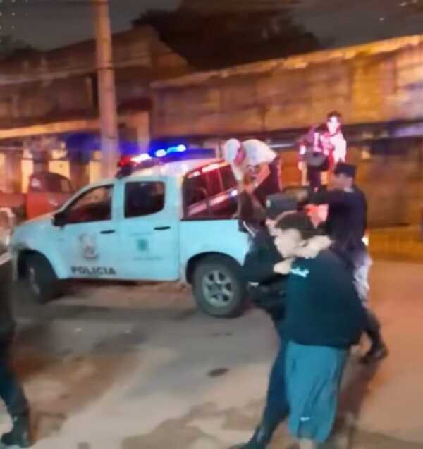 Joven de 19 años disparó contra policías en la Chacarita - Portal Digital Cáritas Universidad Católica