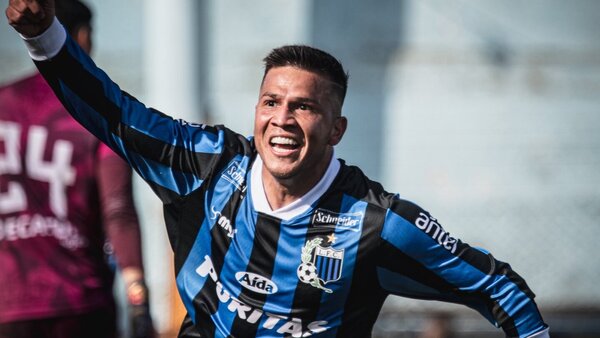 Otro gran gol de Hugo Quintana en Uruguay