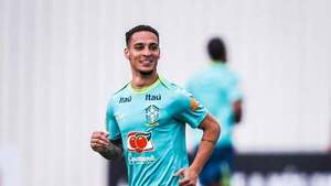 Antony se dice "ansioso" por jugar contra Paraguay