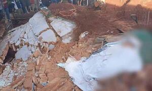 Muralla ho´a albañil ári y murióite