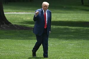 Trump dice que enviar tropas salvó a Los Ángeles de ser “completamente destruida” - Mundo - ABC Color