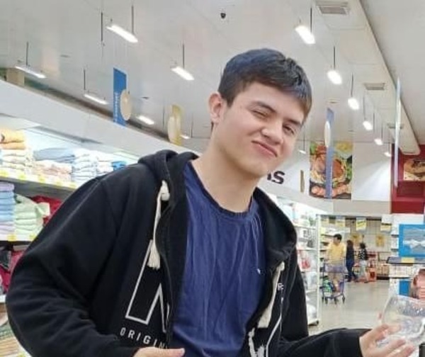 Hallaron el cuerpo del joven Bruno Soler en aguas del río Paraná - trece