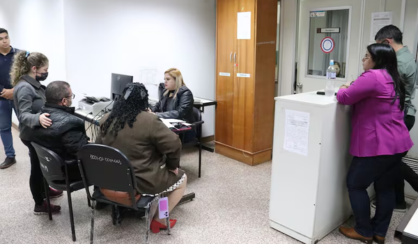 Padres de supuesto feminicida de Fernanda intentaron presentar fianza para evitar la cárcel - Noticiero Paraguay