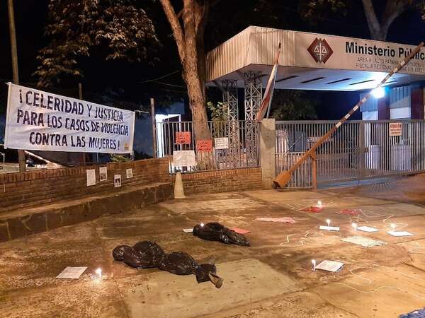 Acusan por feminicidio a un hombre que habría matado a su pareja y luego presentó el caso como autoeliminación - ABC en el Este - ABC Color