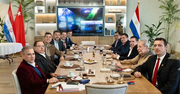 La Nación / Comando de Honor Colorado analizó propuesta de reforma electoral y destaca campaña de afiliación