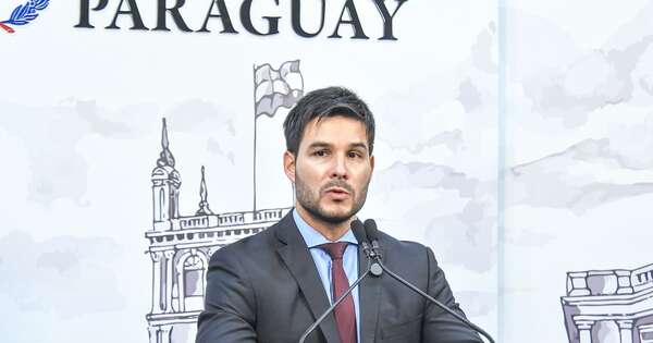 La Nación / Gobierno impulsará programa nacional para adolescentes tras caso María Fernanda