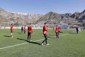 Eliminatorias Sudamericanas: Bolivia y Chile precisan de un oxígeno salvador - Fútbol Internacional - ABC Color