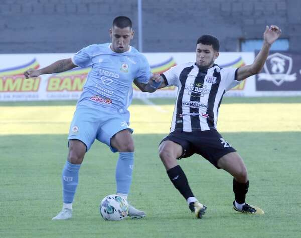 Partidazo en Ricardo Brugada: 3-3 - Fútbol de Intermedia - ABC Color