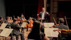 La OCMA ofrece concierto con sonidos del violonchelo de Cruz Taylor Almao