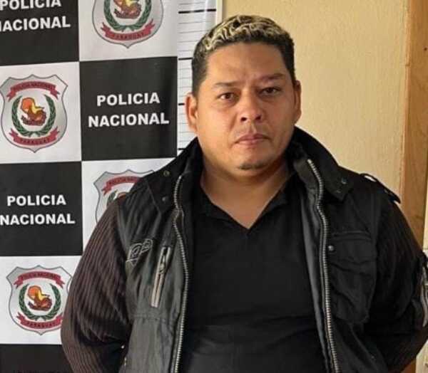 Hombre le arrojó agua caliente a su esposa frente a su hijo menor