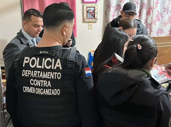Dos detenidos por envíos de cocaína desde Paraguay a Europa vía “courier” - Policiales - ABC Color