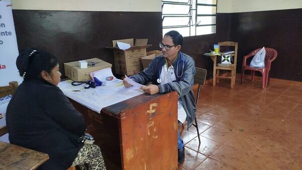 Realizan jornada de atención extramural en comunidad indígena Kirito Pindó de Mbaracayú