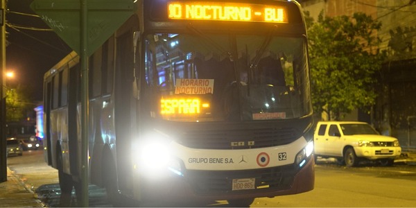 El Gobierno busca reforzar el transporte nocturno: por la economía y seguridad de la ciudadanía • PARAGUAY TV