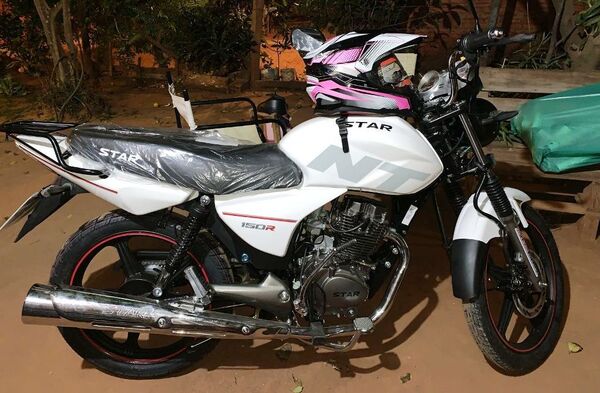 Roban una moto de la Villa Policial de Mora Cué •