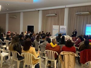 Exitoso taller de etiqueta y protocolo reunió a decenas de participantes en Encarnación