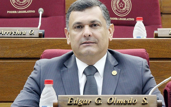 El Diputado Edgar Olmedo ratifica que continuará en Honor Colorado - Noticiero Paraguay