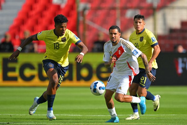 Con la chance de asegurar su clasificación, Ecuador visita a una casi eliminada Perú