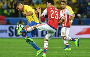 Versus / Paraguay busca romper el invicto de Brasil en el Neo Química Arena