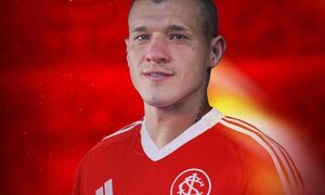 Alan Benítez ya fue presentado por el Inter de Porto Alegre como su nuevo jugador