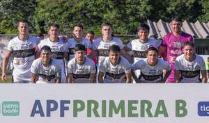 Primera B: Duelo de líderes franjeados, el viernes - Fútbol - ABC Color