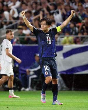 Exhibición Samurai: Kubo y Kamada comandan la goleada de Japón - Fútbol Internacional - ABC Color