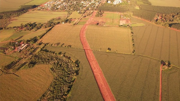 Arrancan las obras de pavimentación en una olvidada vía que une Caaguazú con Alto Paraná - ADN Digital
