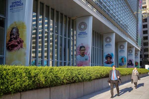 Banco Mundial mejora levemente proyección de crecimiento para nuestra economía - Negocios - ABC Color