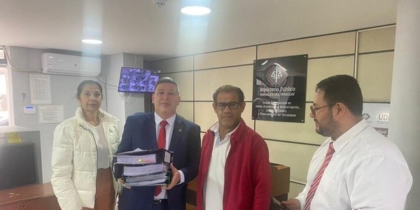 Denuncian millonario desfalco en la Municipalidad de Yaguarón - ADN Digital